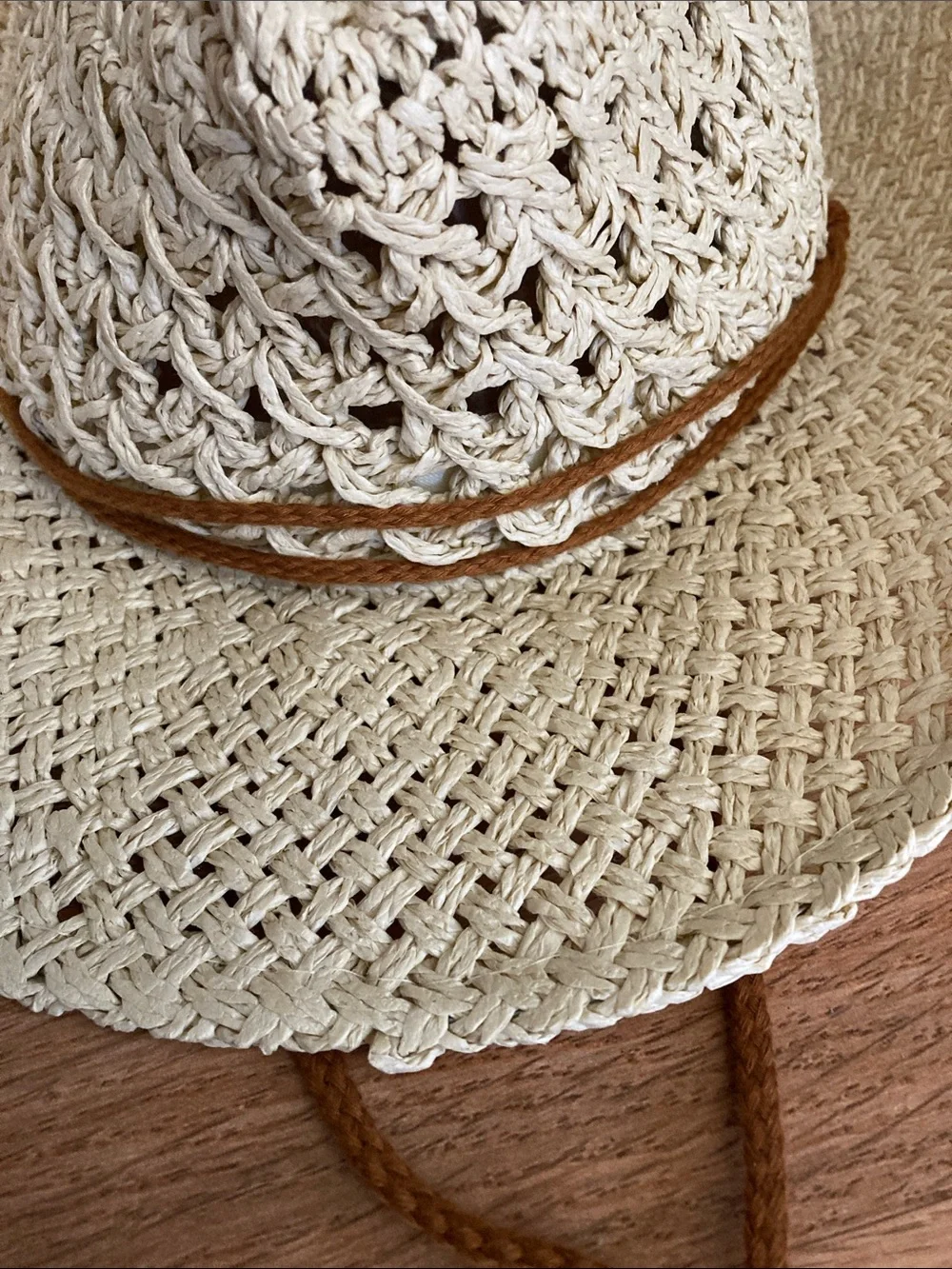 NWOT cowgirl/cowboy  Wolven straw, beige color, summer hat.